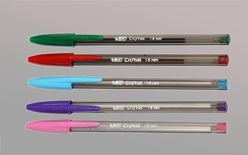 با این روش ها لکه های خودکار بیک خوشنویسی را پاک کنید